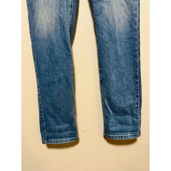 REVICE Women’s Uptown Medium Wash Denim High Waisted Star Patch Jeans size 28 - Picture 12 of 14